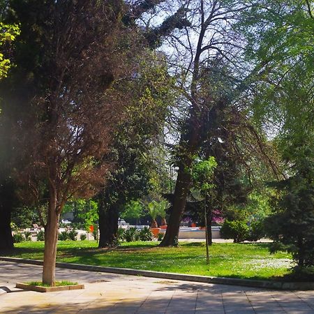 Maria Luiza Apartments Varna Esterno foto